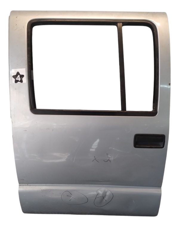Puerta Trasera Izquierda Chevrolet S10 (05032330)