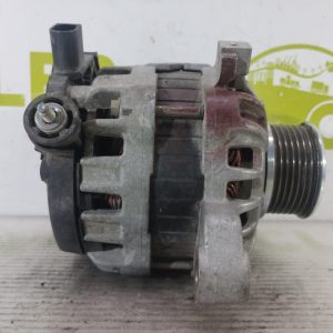 Alternador Toyota Hilux 2.8 (05439244)