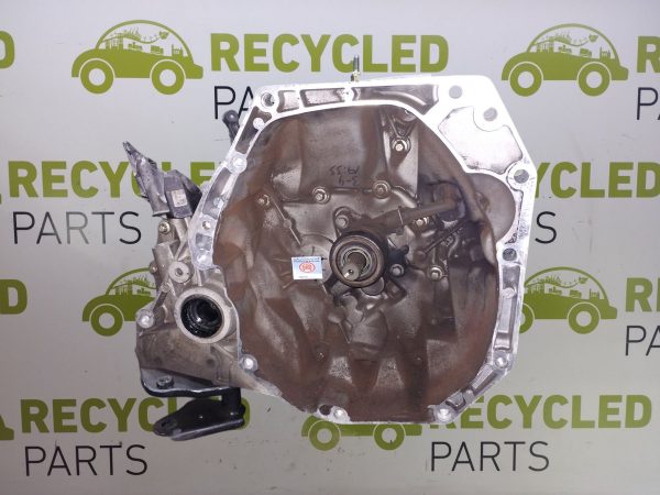 Caja De Velocidades Nissan Kicks 1.6 16v (06358933)