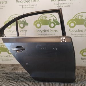 Puerta Trasera Derecha Vw Vento Li (05039622)
