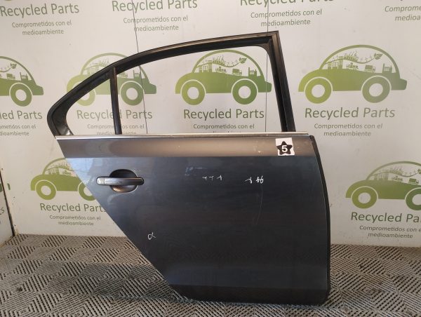 Puerta Trasera Derecha Vw Vento Li (05039622)