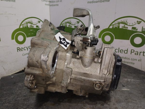 Caja De Velocidades Vw Bora 2.0 8v (04912249)