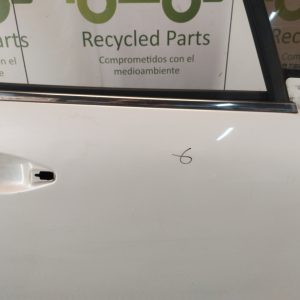 Puerta Delantera Derecha Peugeot 208 (06198343)