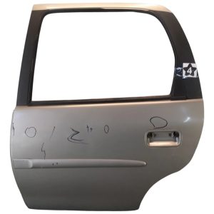 Puerta Trasera Izquierda Chevrolet Corsa (06167702)