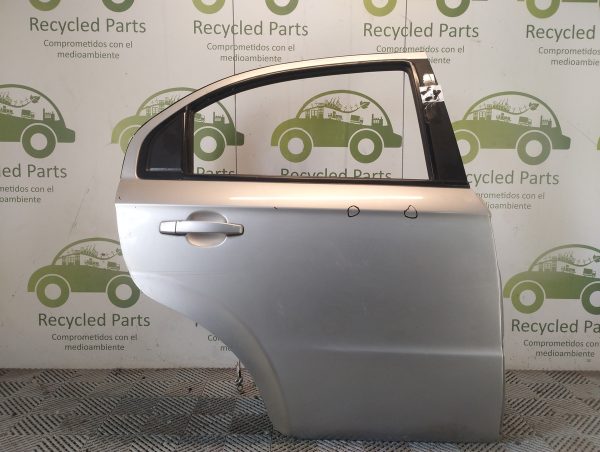 Puerta Trasera Derecha Chevrolet Aveo (06328653)