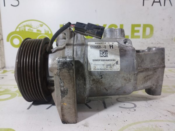 Compresor De A/a Renault Nuevo Sandero 1.6 (06413799)