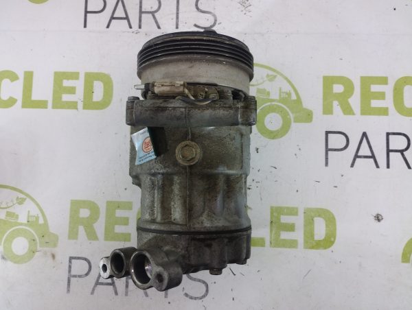 Compresor De A/a Renault Clio 1.2 (05683403)