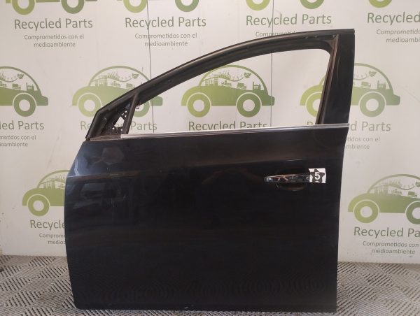 Puerta Delantera Izquierda Chevrolet Cruze (06747494)