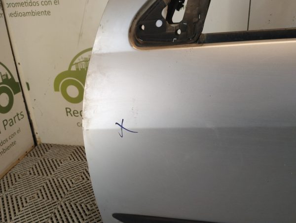 Puerta Delantera Izquierda Renault Symbol (06024896)
