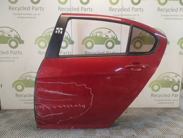 Puerta Trasera Izquierda Peugeot 408 (06508824)