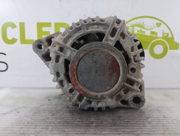 Alternador Toyota Hilux 2.5 (05181646)