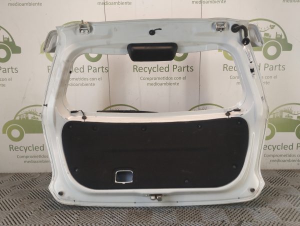 Porton Trasero Toyota Etios (06469111)