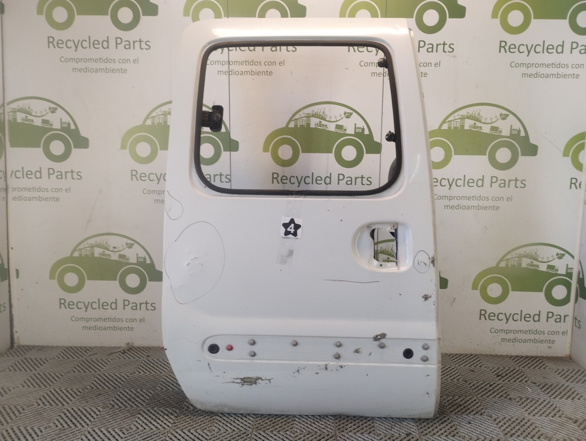 Puerta Trasera Derecha Renault Kangoo (05114656)