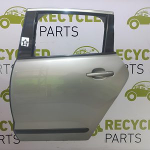 Puerta Trasera Izquierda Peugeot 3008 Lv (05604417) Lp