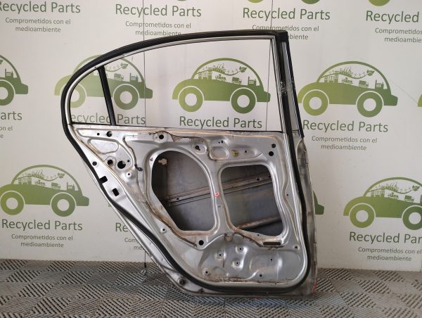 Puerta Trasera Izquierda Honda Civic 8va (05061877) Lp