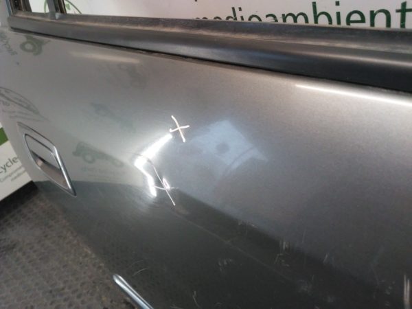 Puerta Trasera Derecha Chevrolet Astra (04444083)