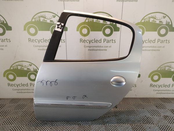 Puerta Trasera Izquierda Peugeot 207 (05992994)