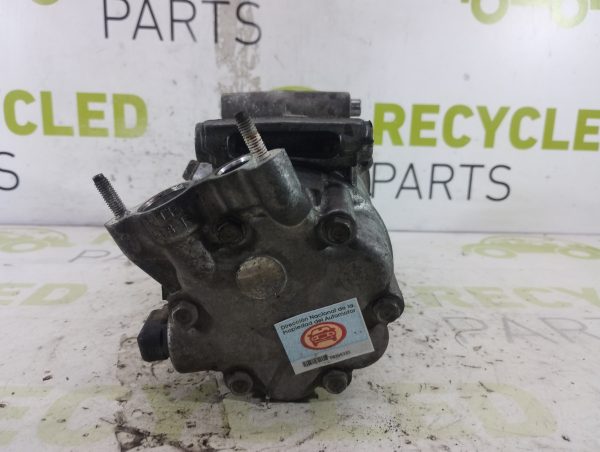 Compresor De A/a Peugeot 208 1.6 (06198333)