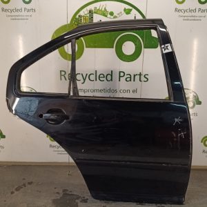 Puerta Trasera Derecha Vw Bora (03481445) Lp