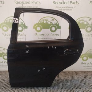 Puerta Trasera Izquierda Toyota Etios 5p (05954463)