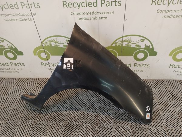 Guardabarro Derecho Renault Clio 2 F2 (05194285)