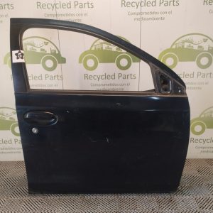Puerta Delantera Derecha Toyota Etios (06206138)
