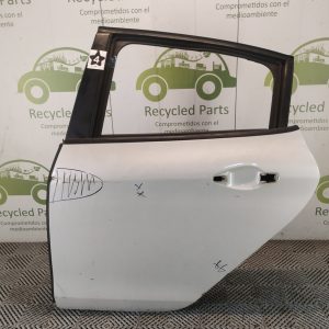 Puerta Trasera Izquierda Peugeot 208 (06050616)