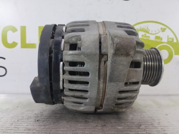 Alternador Toyota Hilux 3.0 (05707435)