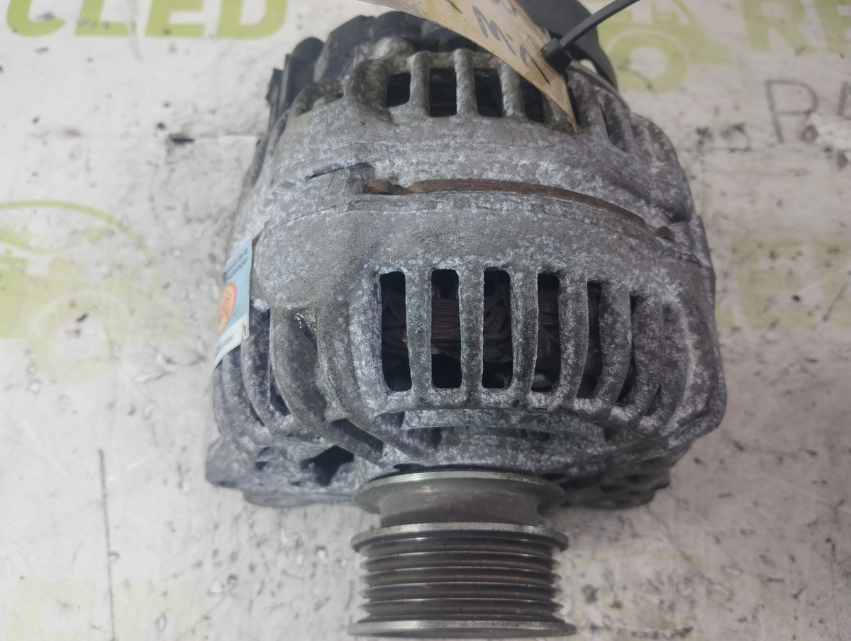 Alternador Vw Vento 2.5 (06120242)