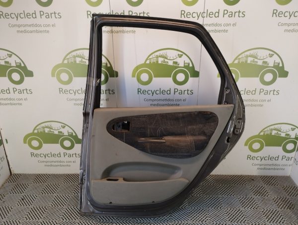 Puerta Trasera Derecha Renault Scenic (04767365) Lp