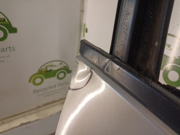 Puerta Delantera Derecha Reanult Megane 2 (04410483)