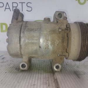 Compresor De A/a Renault Clio 1.2 (04806994)