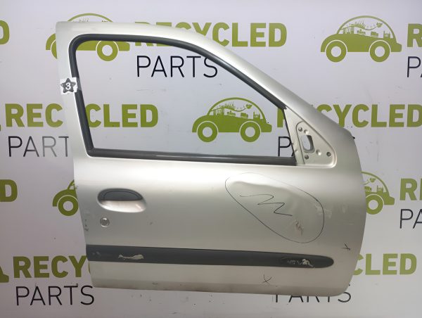 Puerta Delantera Derecha Renault Clio 2 (05282768) Lp