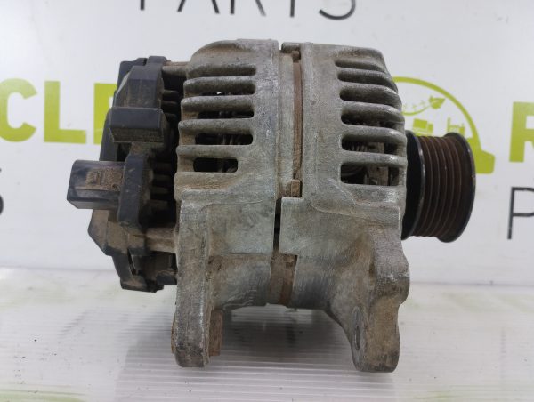 Alternador Vw Bora 2.0 (03041826)