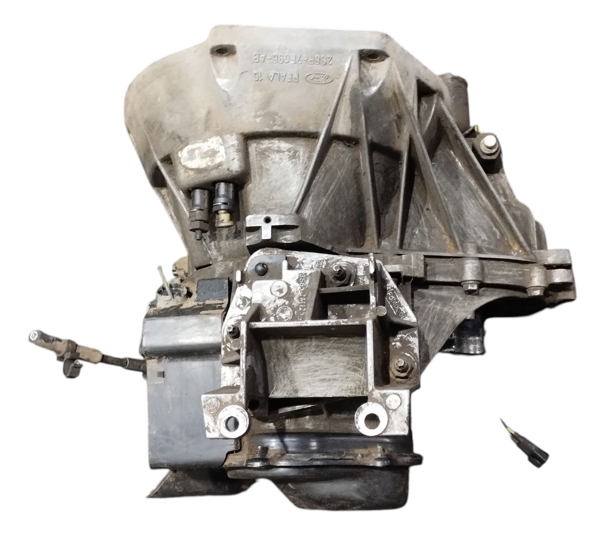 Caja De Velocidades Ford Fiesta 1.6 8v (06011563)