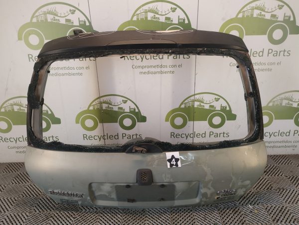 Porton Trasero Renault Clio 2 F1 (06352428)
