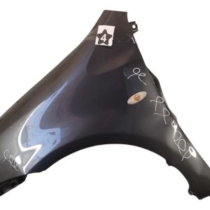 Guardabarro Izquierdo Toyota Etios (06066267)