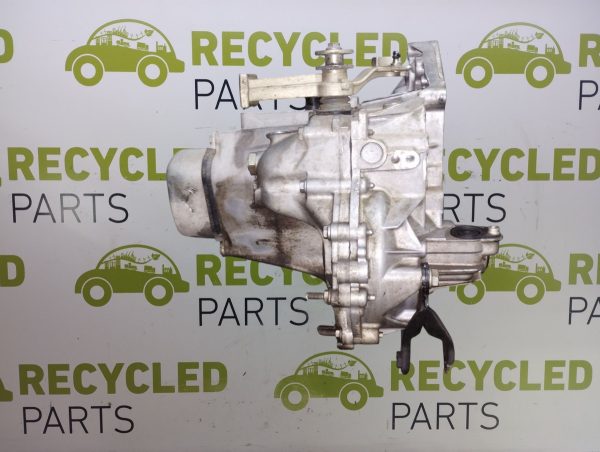 Caja De Velocidades Peugeot 208 1.6 16v (05276402)