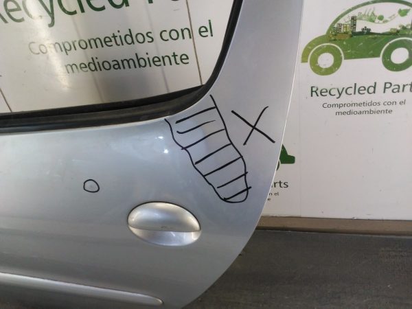 Puerta Trasera Izquierda Peugeot 206 (04424625)