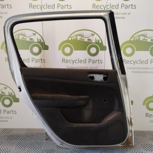 Puerta Trasera Izquierda Peugeot 307 (04643233)