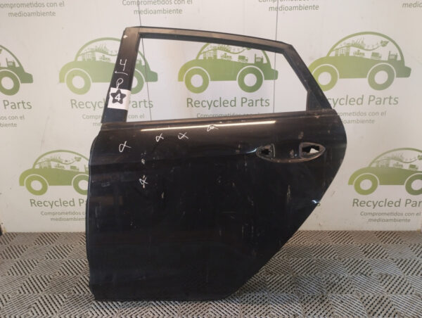 Puerta Trasera Izquierda Ford Fiesta Kd 4p (05525406)