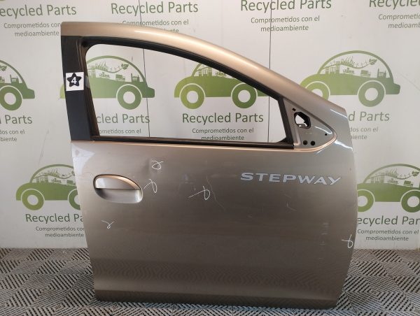 Puerta Delantera Derecha Renault Nuevo Sandero (04797741)