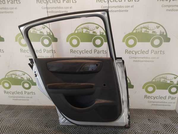 Puerta Trasera Izquierda Citroen C4 5p (05844217)