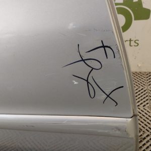 Puerta Trasera Derecha Peugeot 206 (05925865)