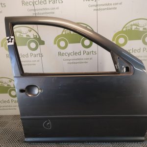 Puerta Delantera Derecha Vw Bora (06147503)