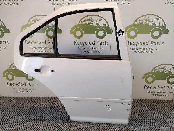 Puerta Trasera Derecha Vw Bora (05305858) Lp
