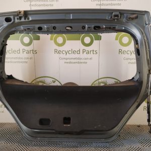 Porton Trasero Nissan Tiida (04983645) Lp