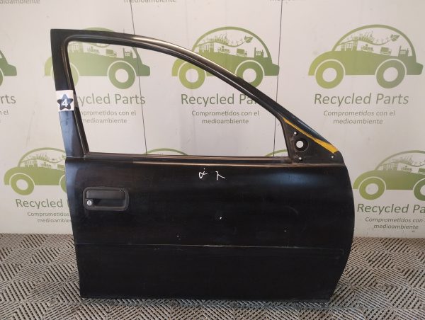 Puerta Delantera Derecha Chevrolet Corsa (06491314)
