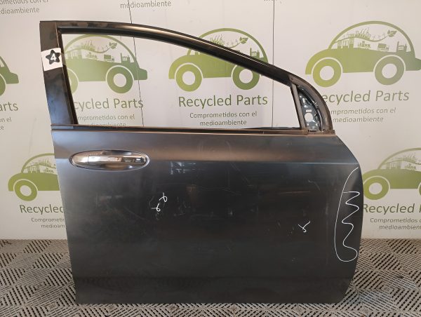 Puerta Delantera Derecha Honda City (05391863)