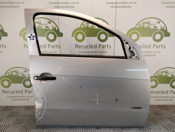 Puerta Delantera Derecha Vw Gol Trend (04818690)